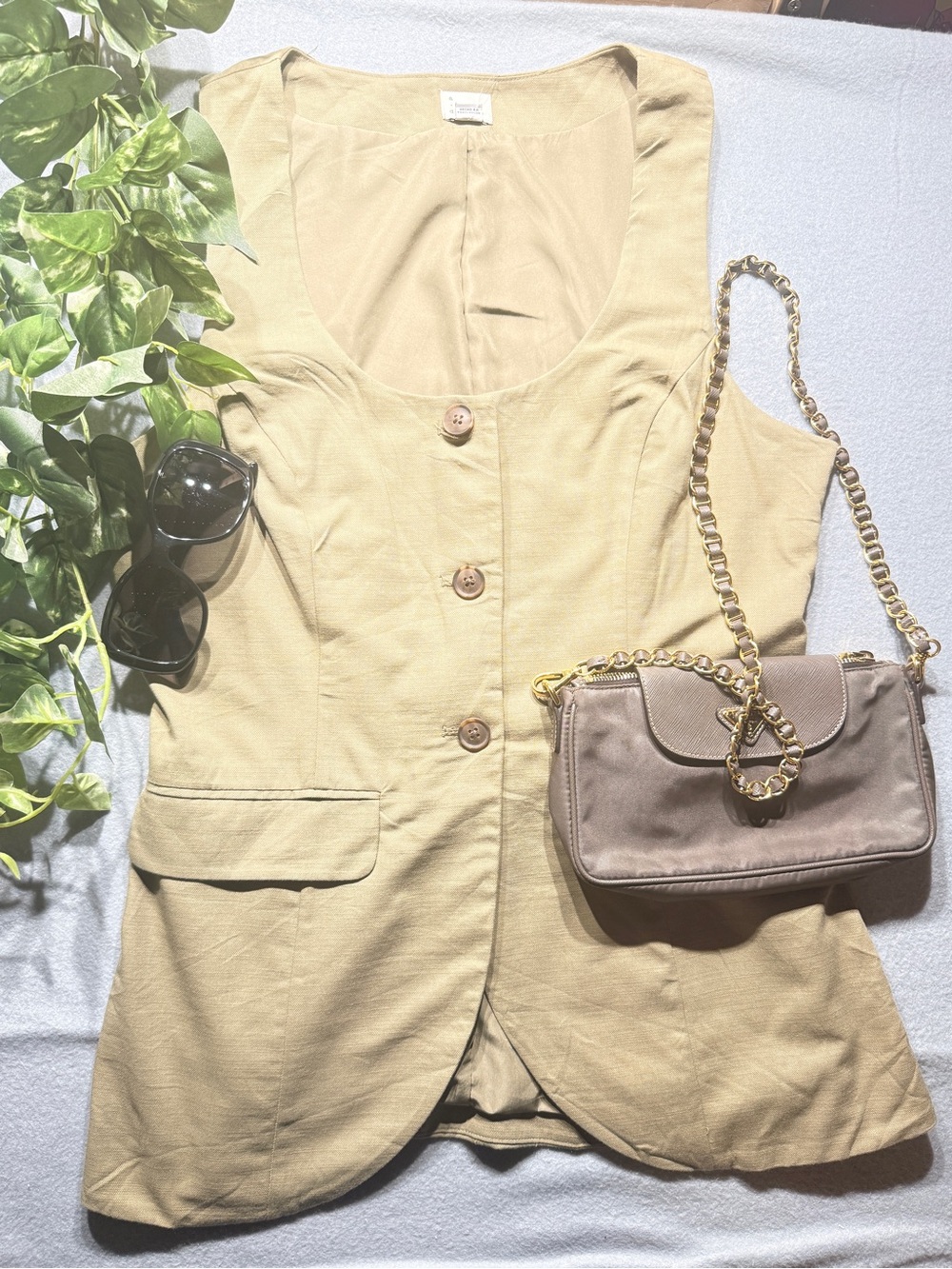 A new day Beige Women's Vest size M #0102